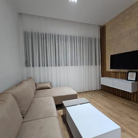 فندق Unique Luxury تيرانا